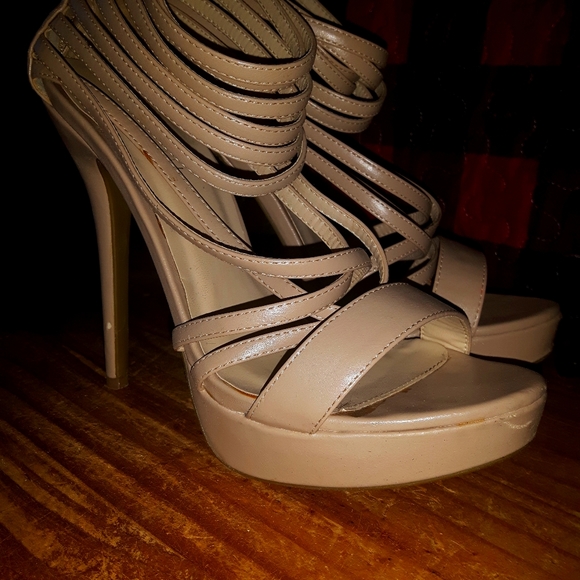 Women's Stilettos - Picture 1 of 6